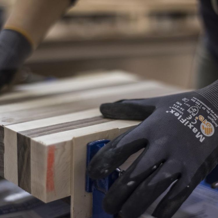 Comfort vs. Performance: Can Your Gloves Provide Both?